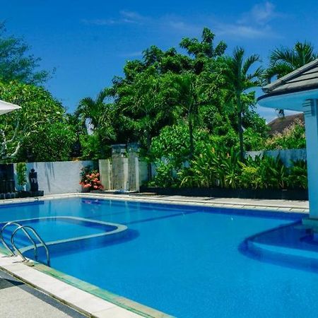 Aldeoz Villa Nusa Dua Nusa Dua  Exterior photo